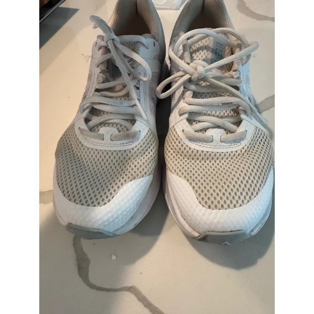 Nike‎ Run Swift 2 Womens Running Shoes White Light Blue 8
